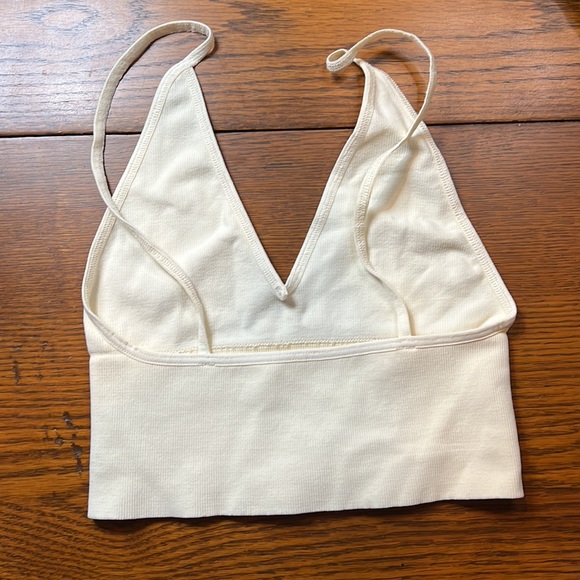 Ali Low-Back Seamless Bra - Picture 15 of 15